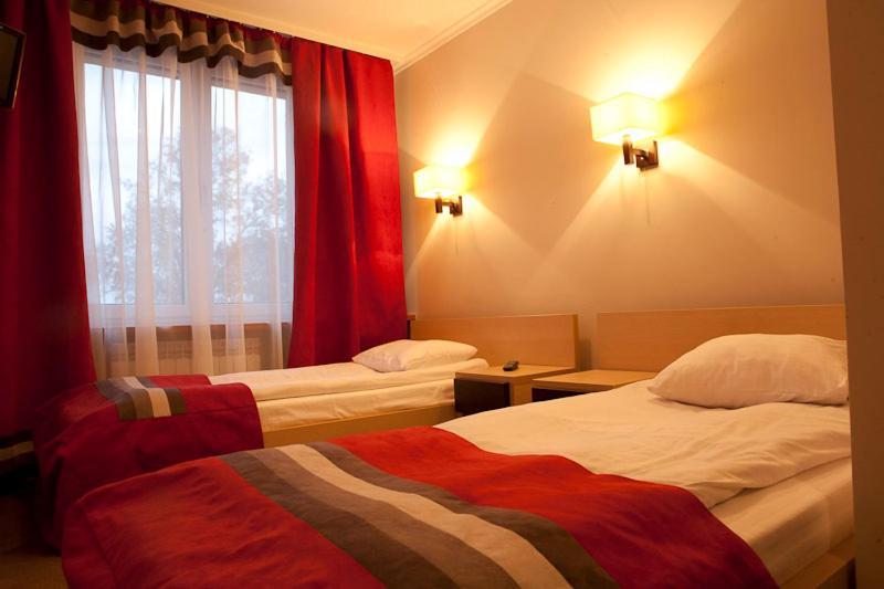 Hotel Dodo Biłgoraj Kamer foto